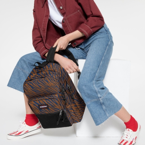 EASTPAK PINNACLE SAFARI ZEBRA